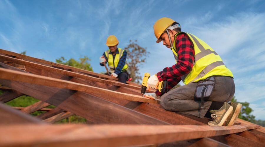 Professional Flat Roofing Installation services in Solon, OH